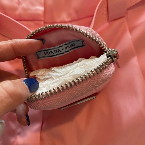 Prada belted Re-Nylon shorts - Picture 7 of 12